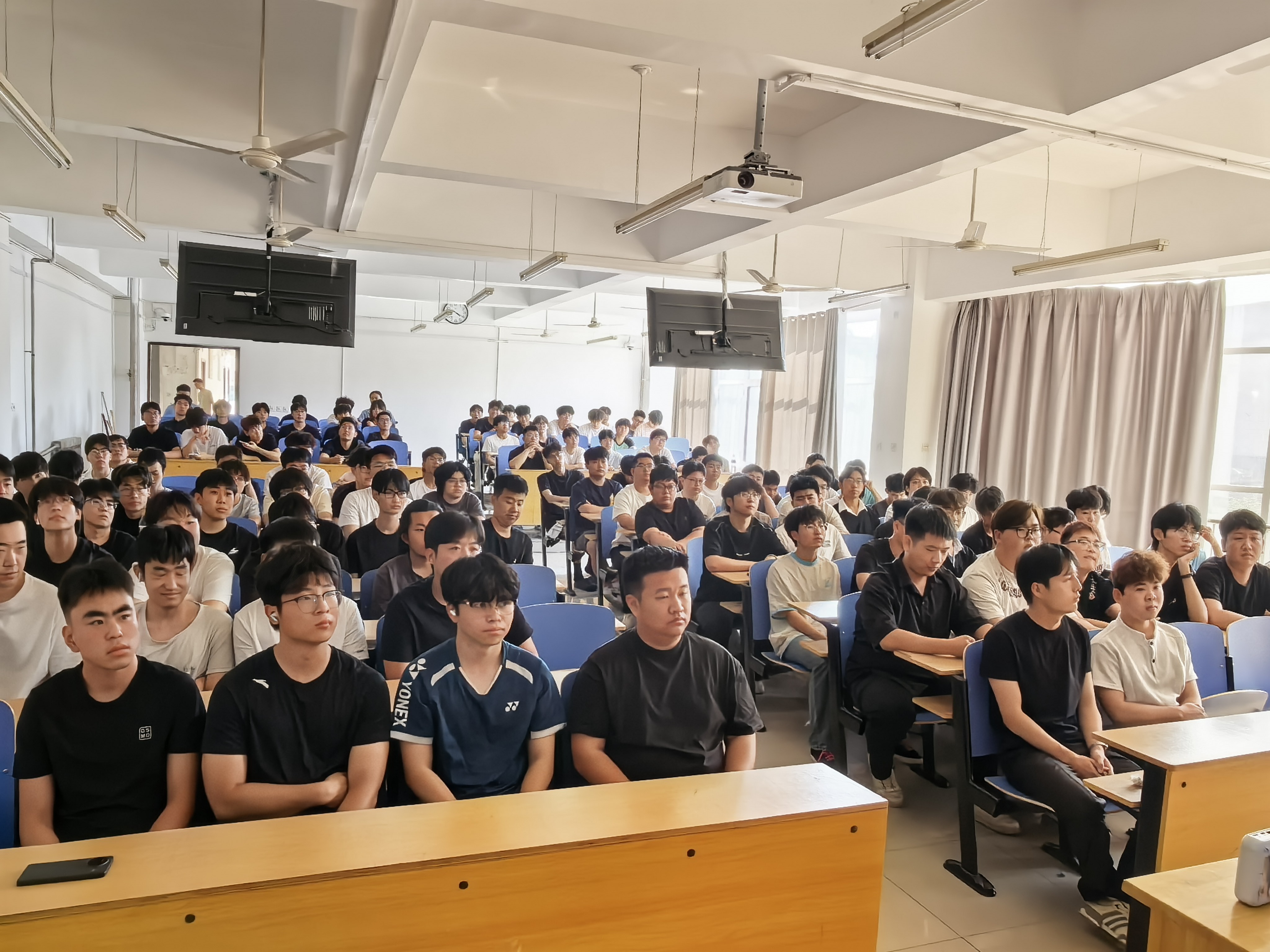 深化校企协同 赋能实习成长